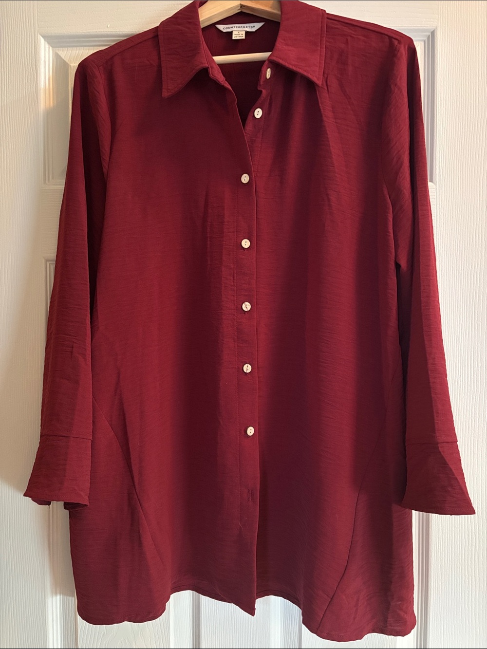 Women’s Long Sleeve Button-Up Shirt - Burgundy
